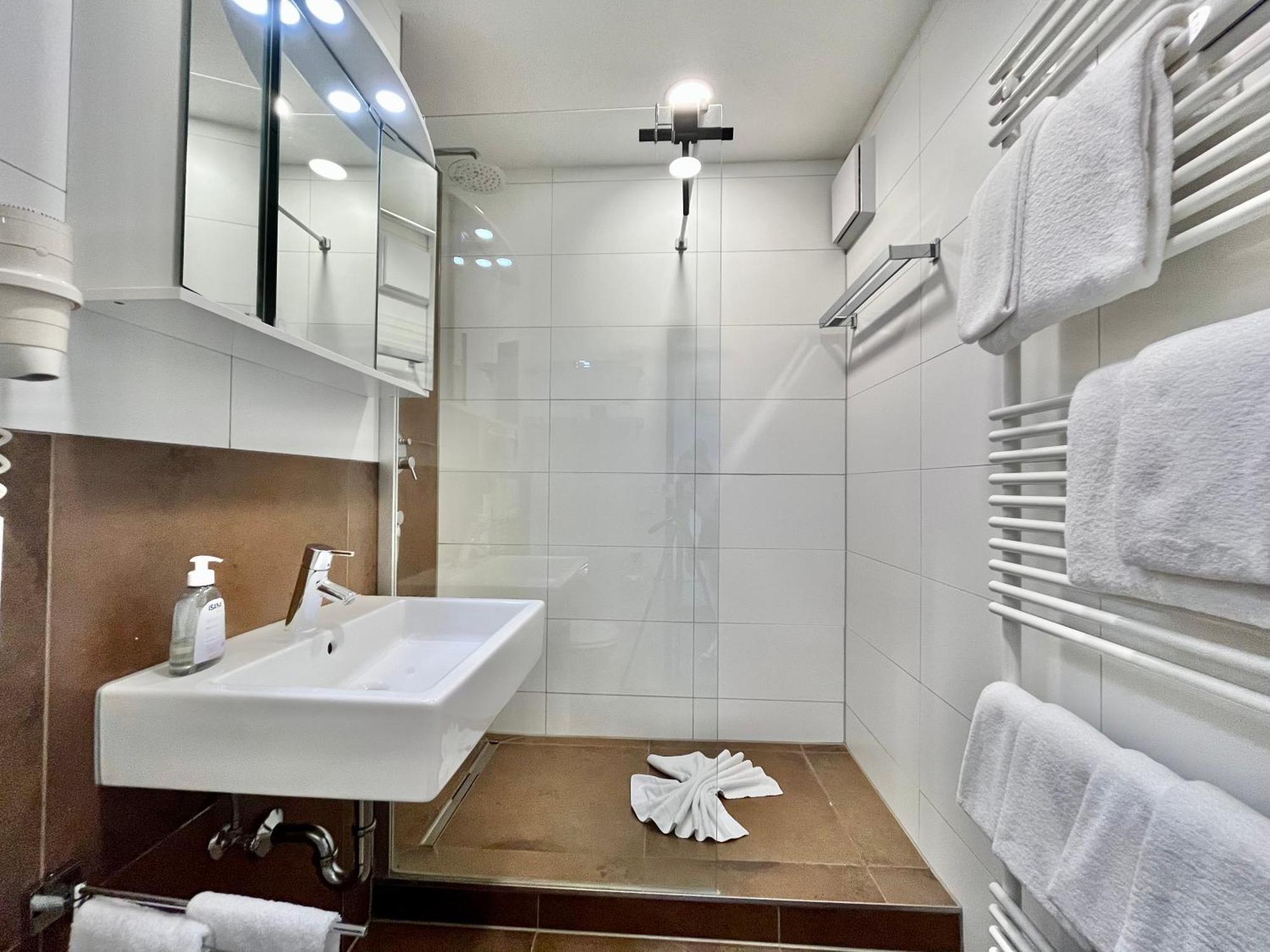 Auszeit A5 Montana Haus Appartement Oberstdorf Buitenkant foto